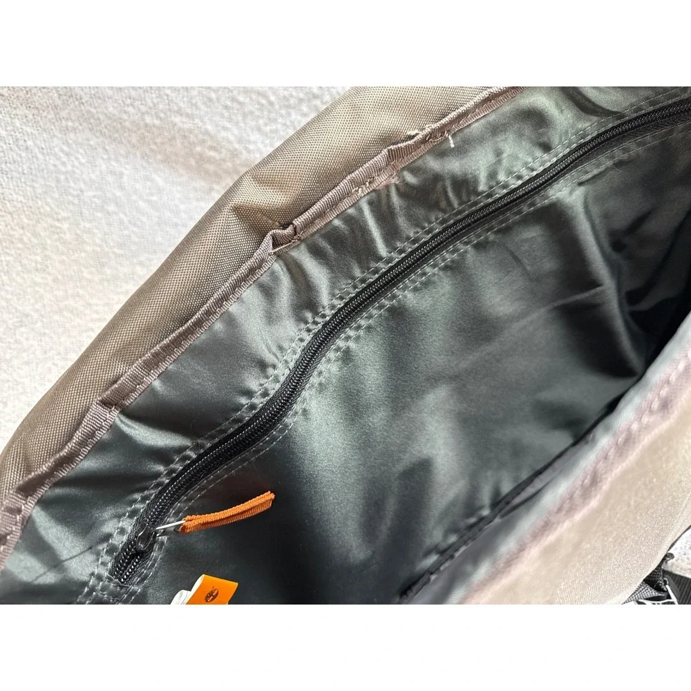 NWT Timberland Messenger‎ Bag Nylon Adjustable Strap Unisex Twin Mountain $220